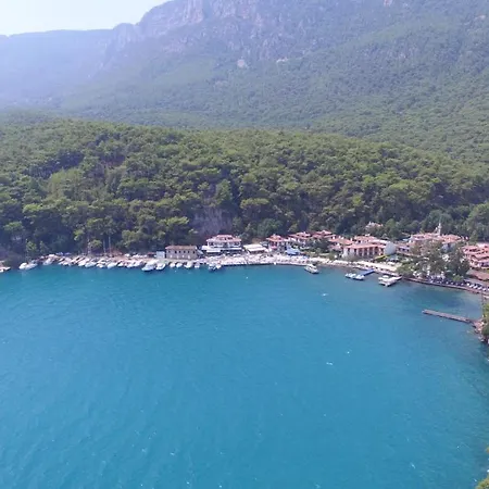 Akyaka Yacht Club Bed & Breakfast